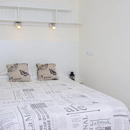 דירה 2br Lovely In Center Of Marbella. מארבלה